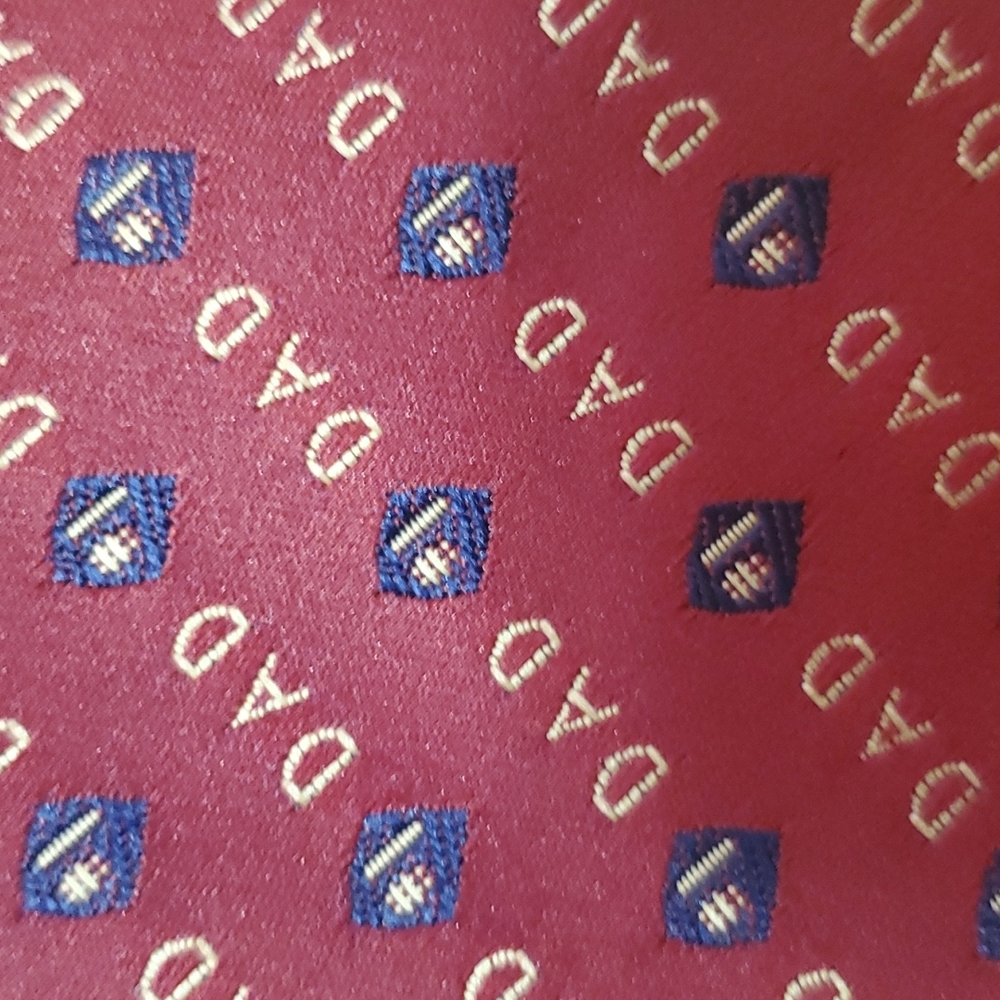 Brand Unknown. Vintage. Created in British Hong Kong - Picture 3 of 5